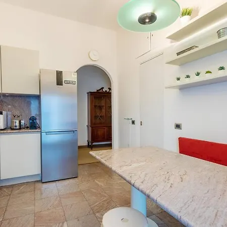 Luminosa E Spaziosa Dimora Nel Centro Di Appartement
